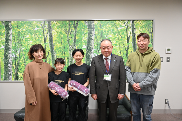 バドミントンネット寄付