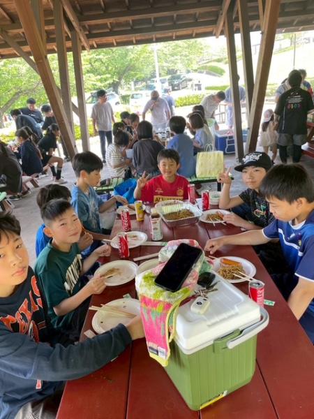 070505BBQ06